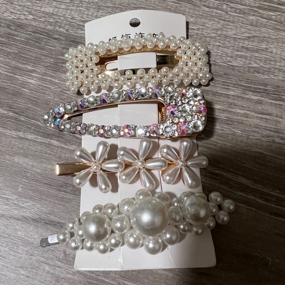 Pearl hair clips set - Picture 2 of 2